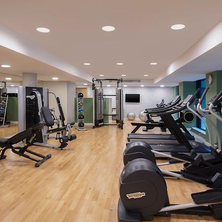 Staybridge Suites London Heathrow - Bath Road, An Ihg Aparthotel Hillingdon Eksteriør billede