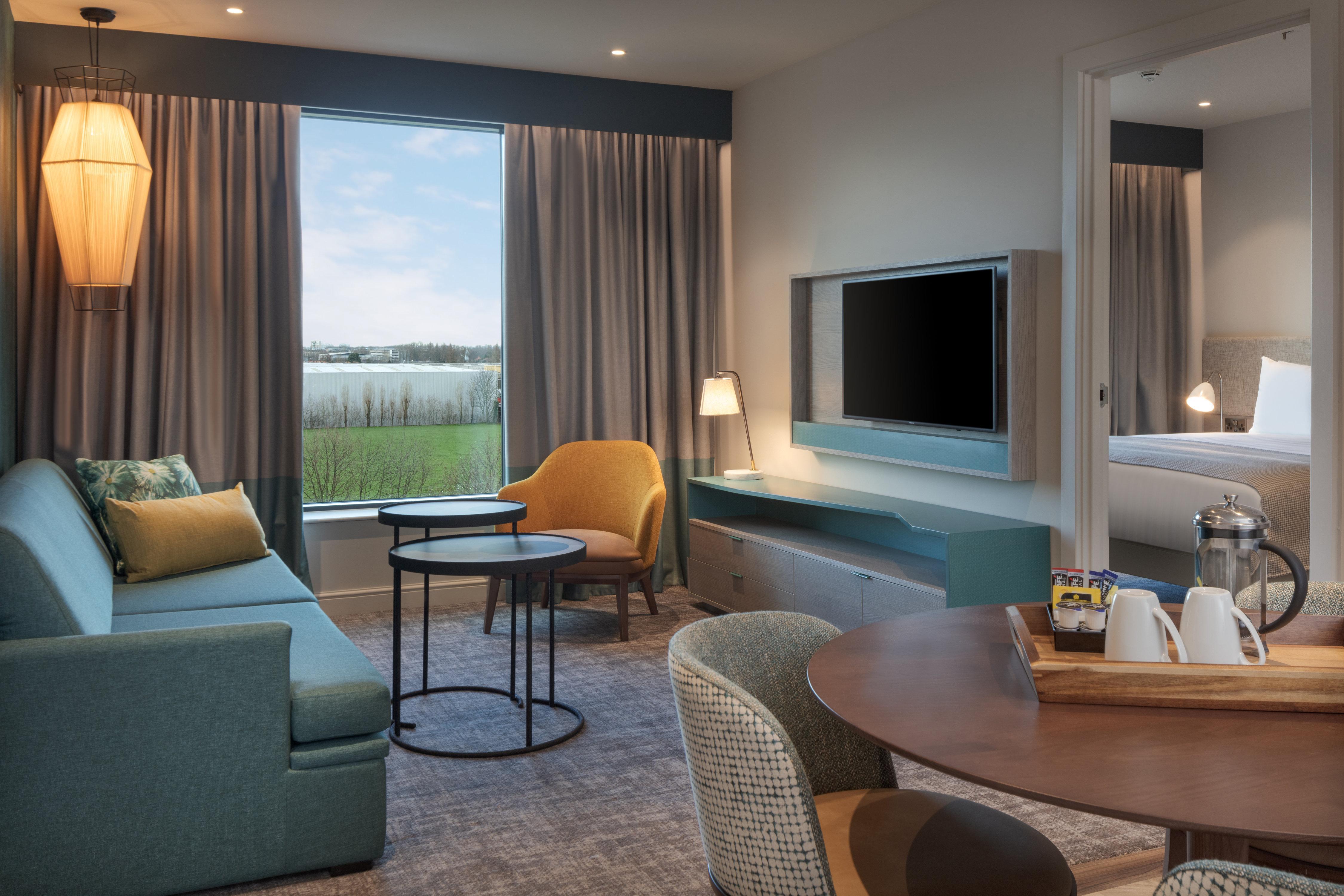 Staybridge Suites London Heathrow - Bath Road, An Ihg Aparthotel Hillingdon Eksteriør billede