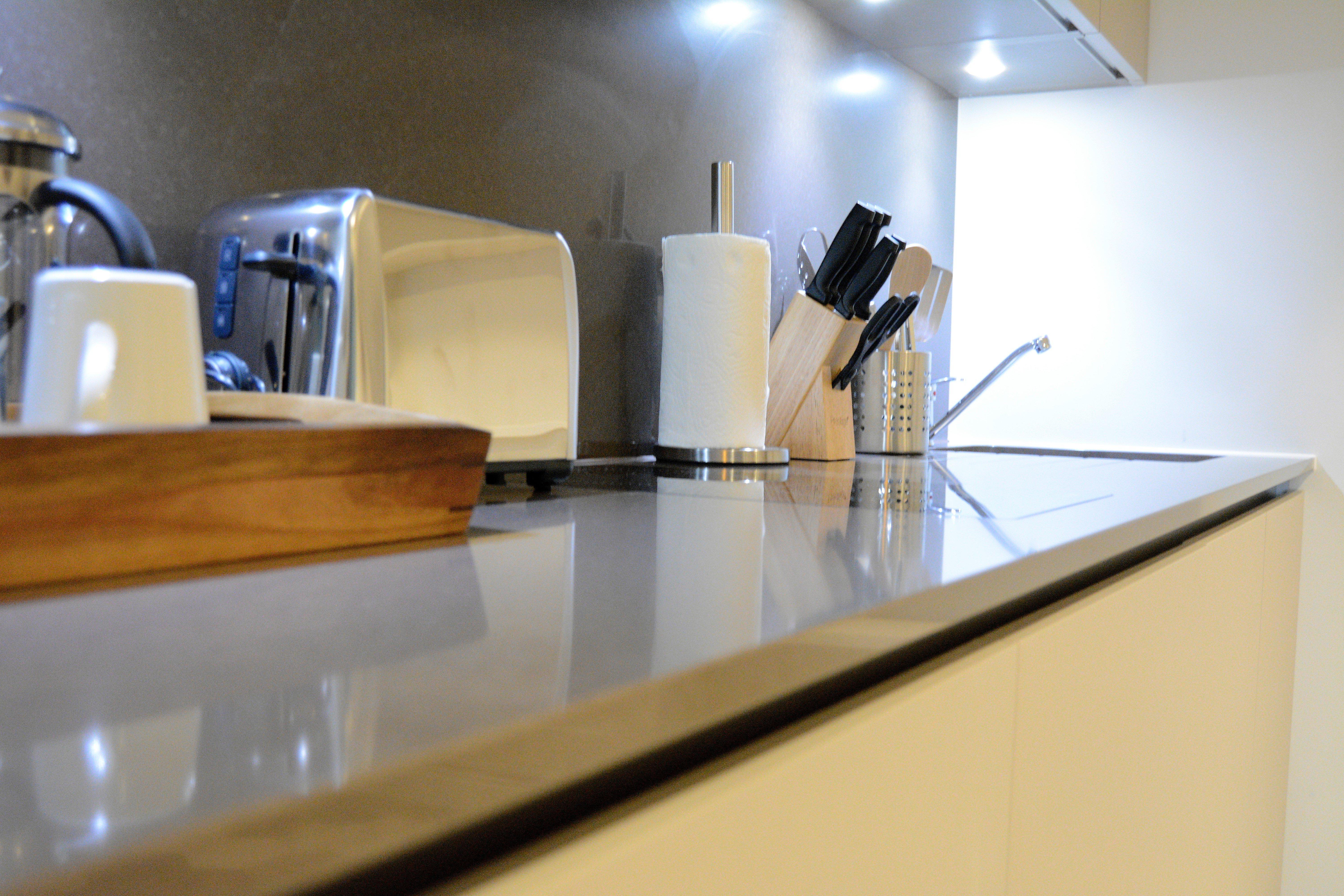 Staybridge Suites London Heathrow - Bath Road, An Ihg Aparthotel Hillingdon Eksteriør billede